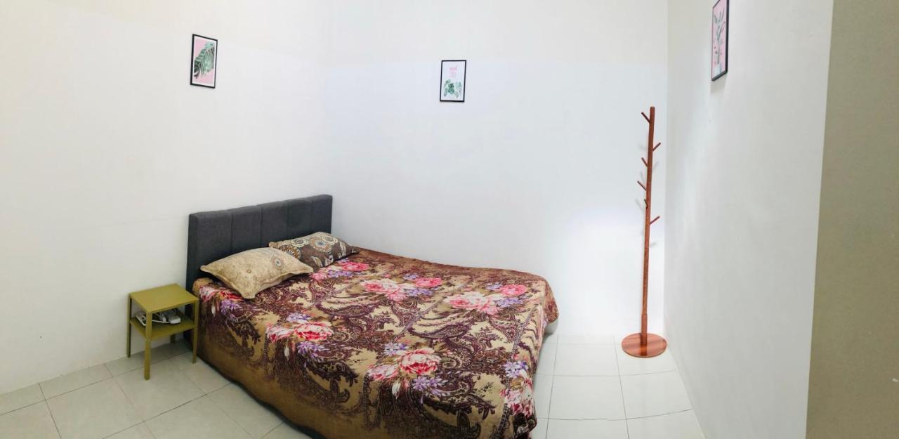 Homestay Lestary Taiping Extérieur photo