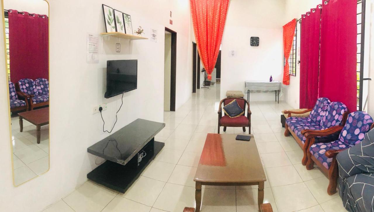 Homestay Lestary Taiping Extérieur photo